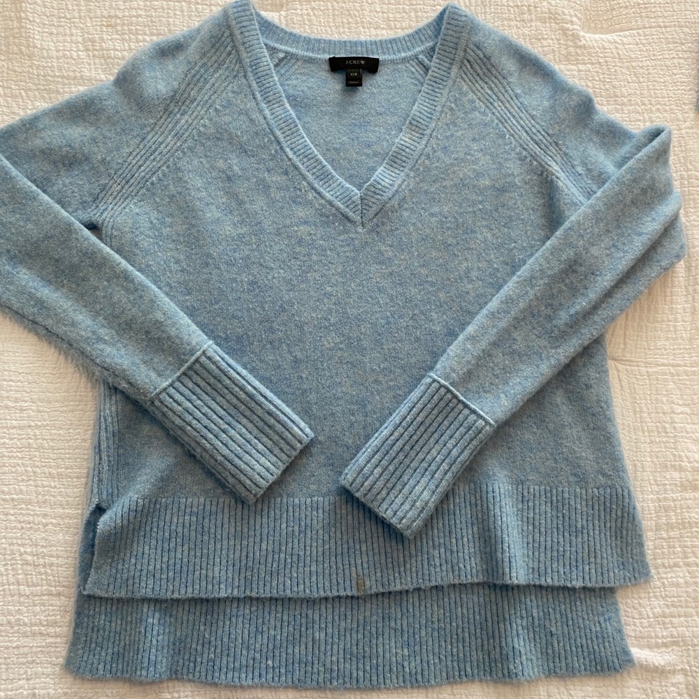 NWOT J.Crew Supersoft V-Neck Sweater
